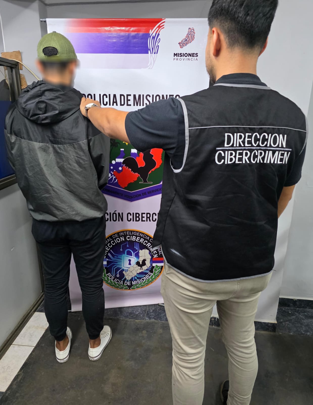 Un hombre fue detenido tras intentar vender un reloj comprado con una tarjeta robada en Posadas