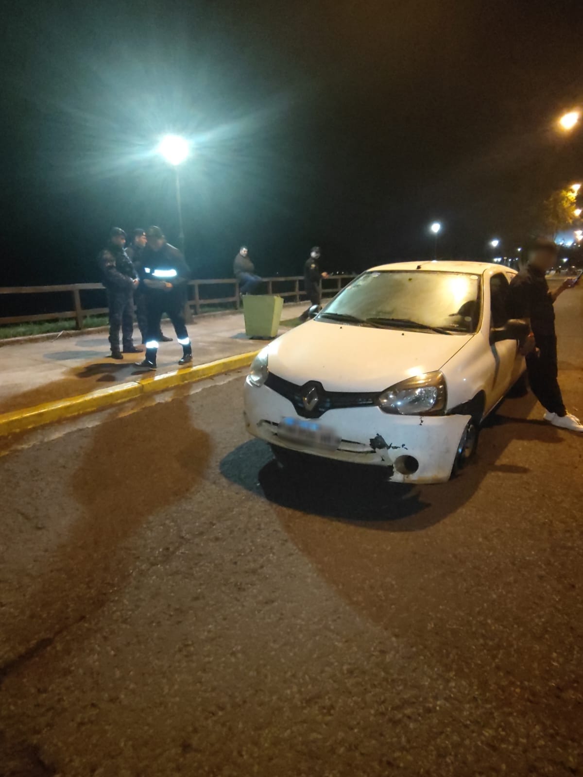 Detuvieron a dos hombres que manejaban alcoholizados en Puerto Iguazú y Apóstoles