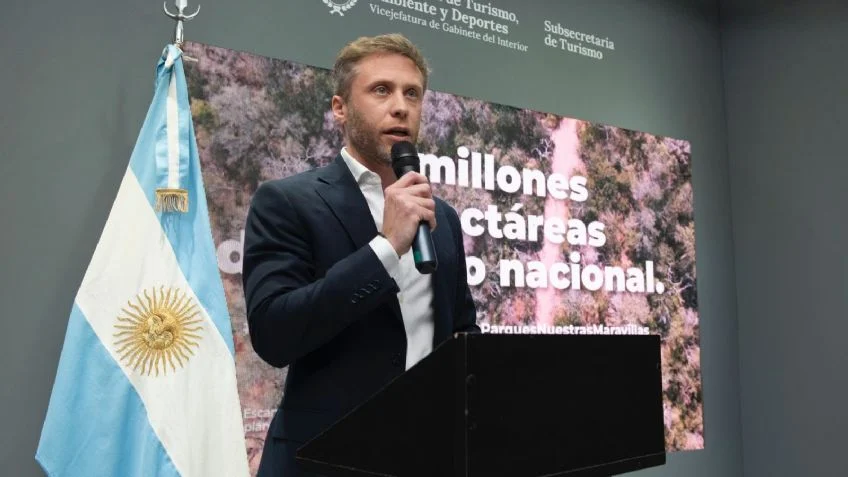 Llegó la baja 140 en el Gobierno de Javier Milei: renunció Cristian Larsen, el presidente de Parques Nacionales