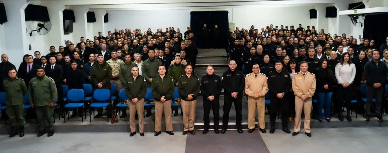 Más de 800 efectivos policiales se formaron en Misiones para enfrentar al crimen organizado y los delitos económicos