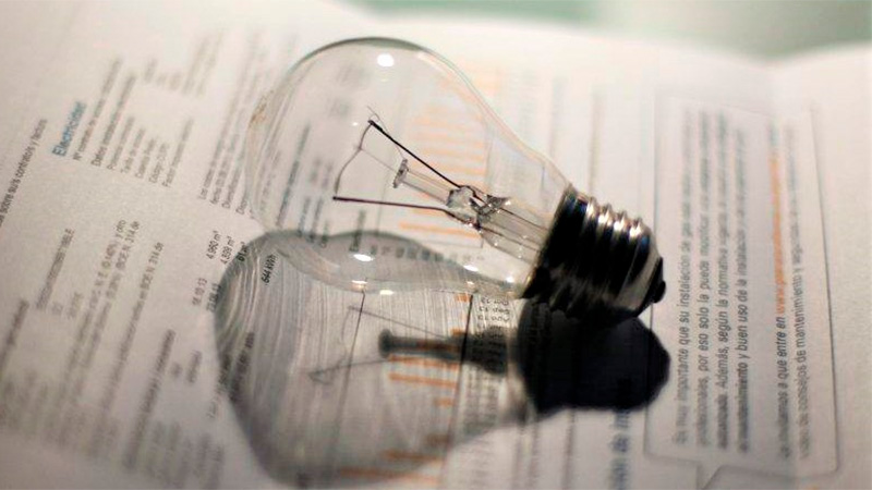 El Gobierno definió para junio aumentos del 2,6% promedio en las tarifas de luz y de gas