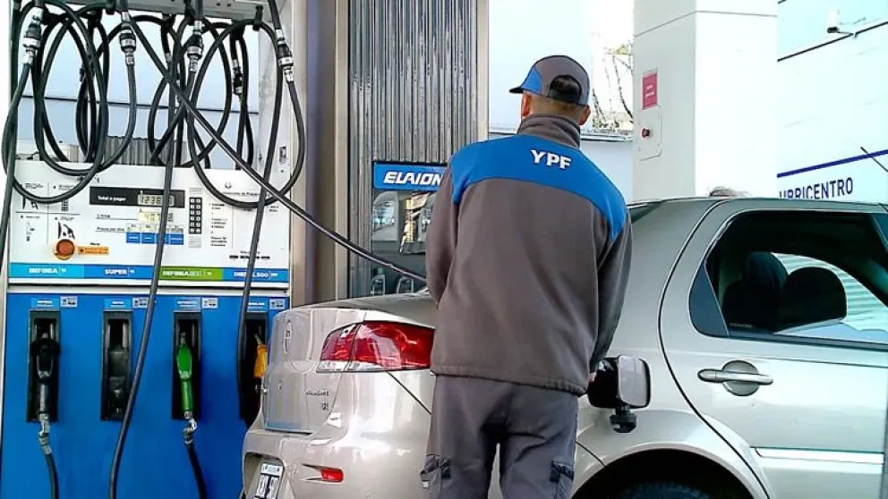 Volvieron a subir los precios de la nafta y el gasoil