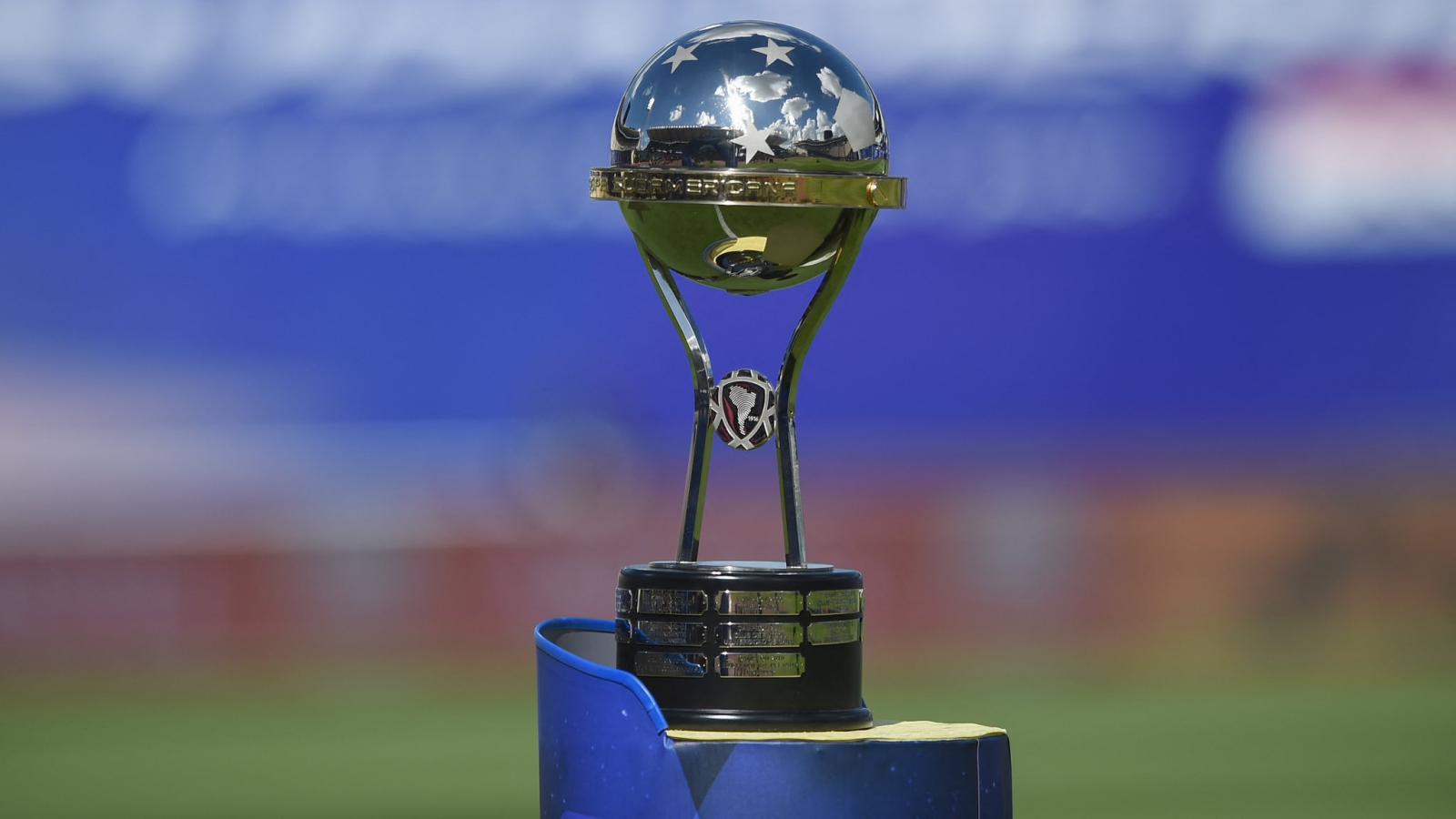 Se sortearon los octavos de final de la Copa Sudamericana 2025: así quedaron los cruces