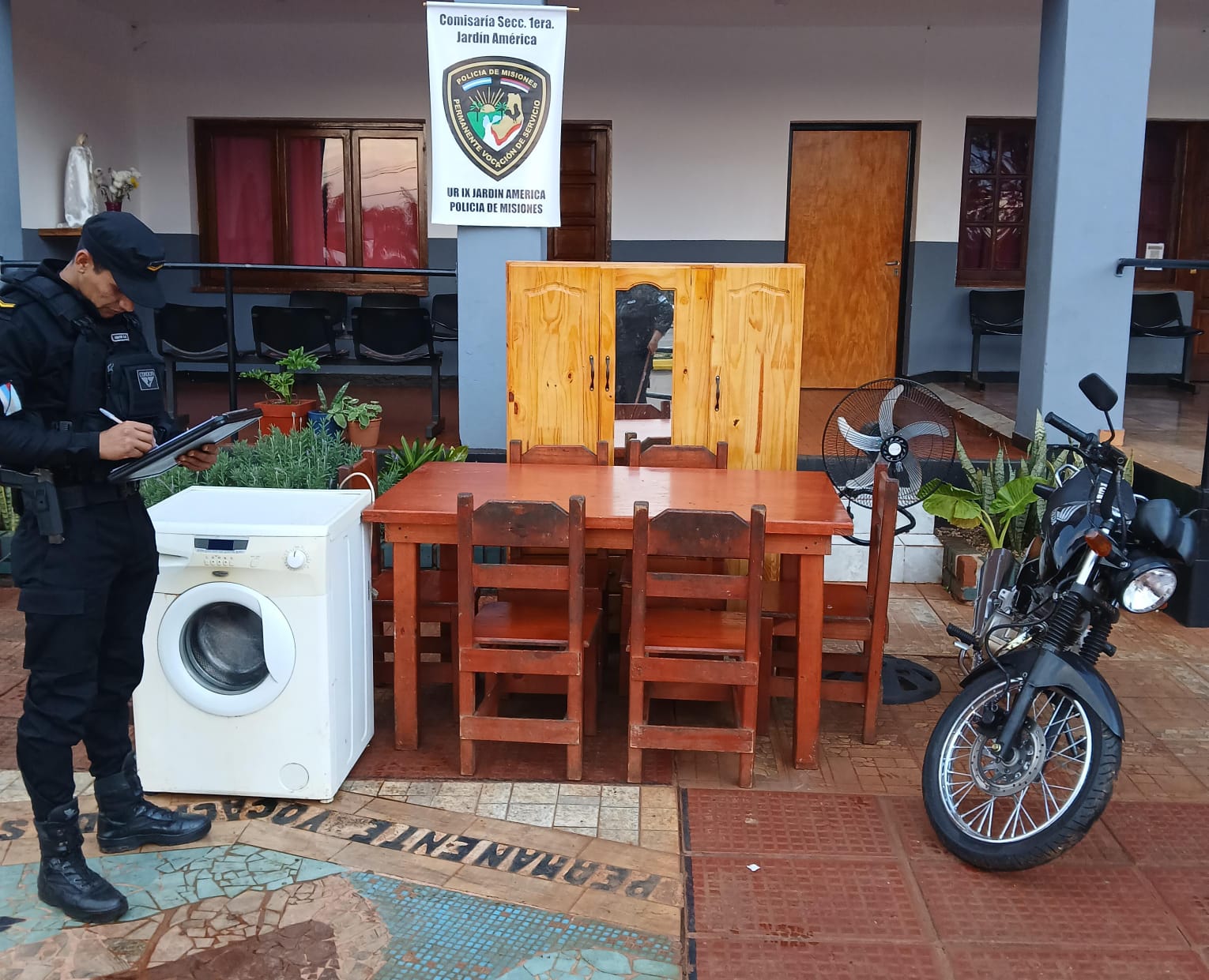 Recuperaron motos y objetos robados en Jardín América: tres operativos exitosos y varias detenciones