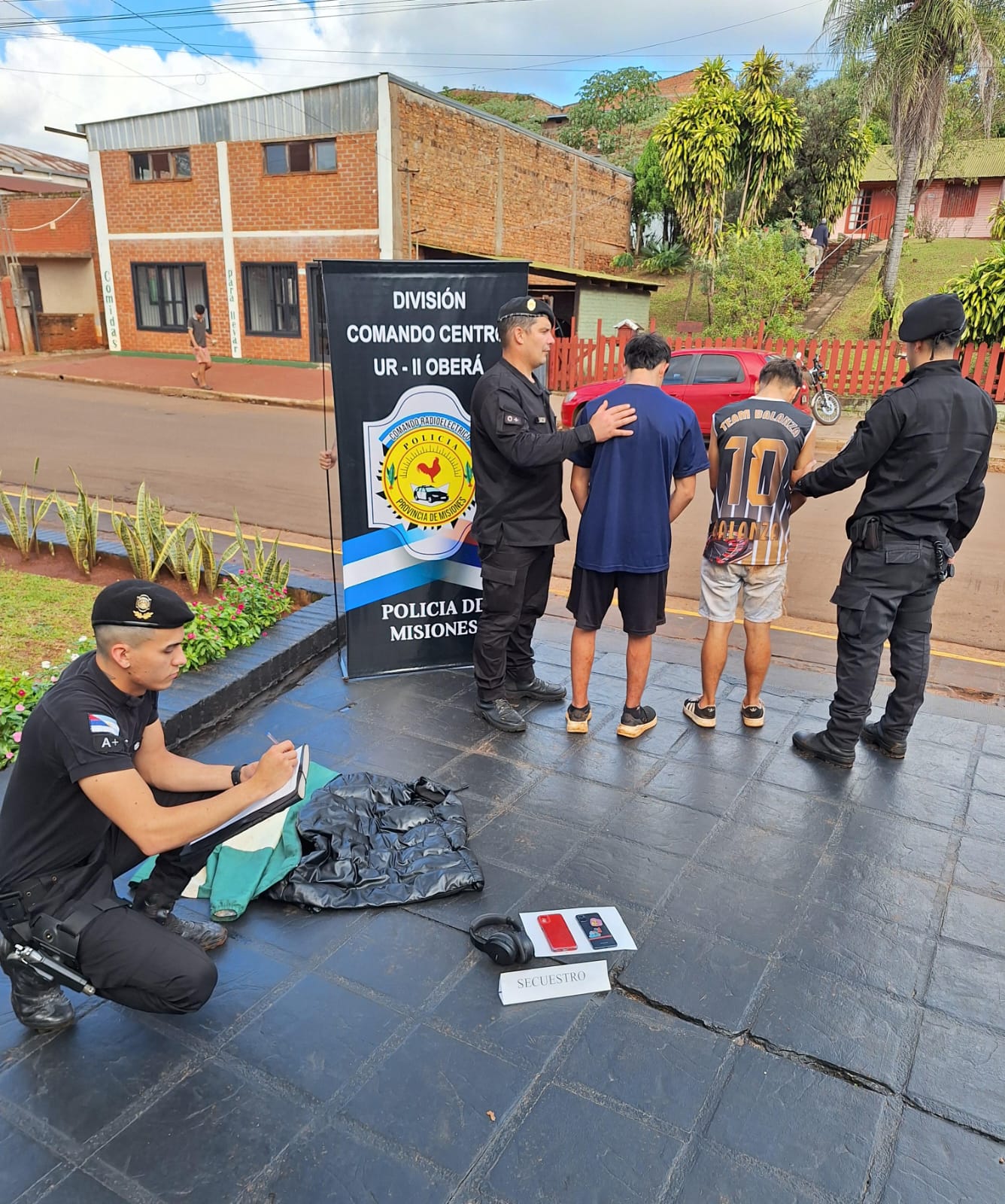 Seis detenidos y objetos robados recuperados en operativos policiales