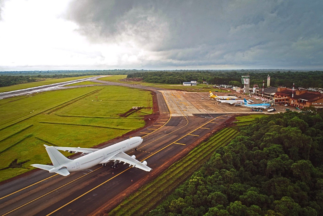 Ya se comercializan los vuelos “low cost” que conectarán Mendoza con Iguazú desde agosto