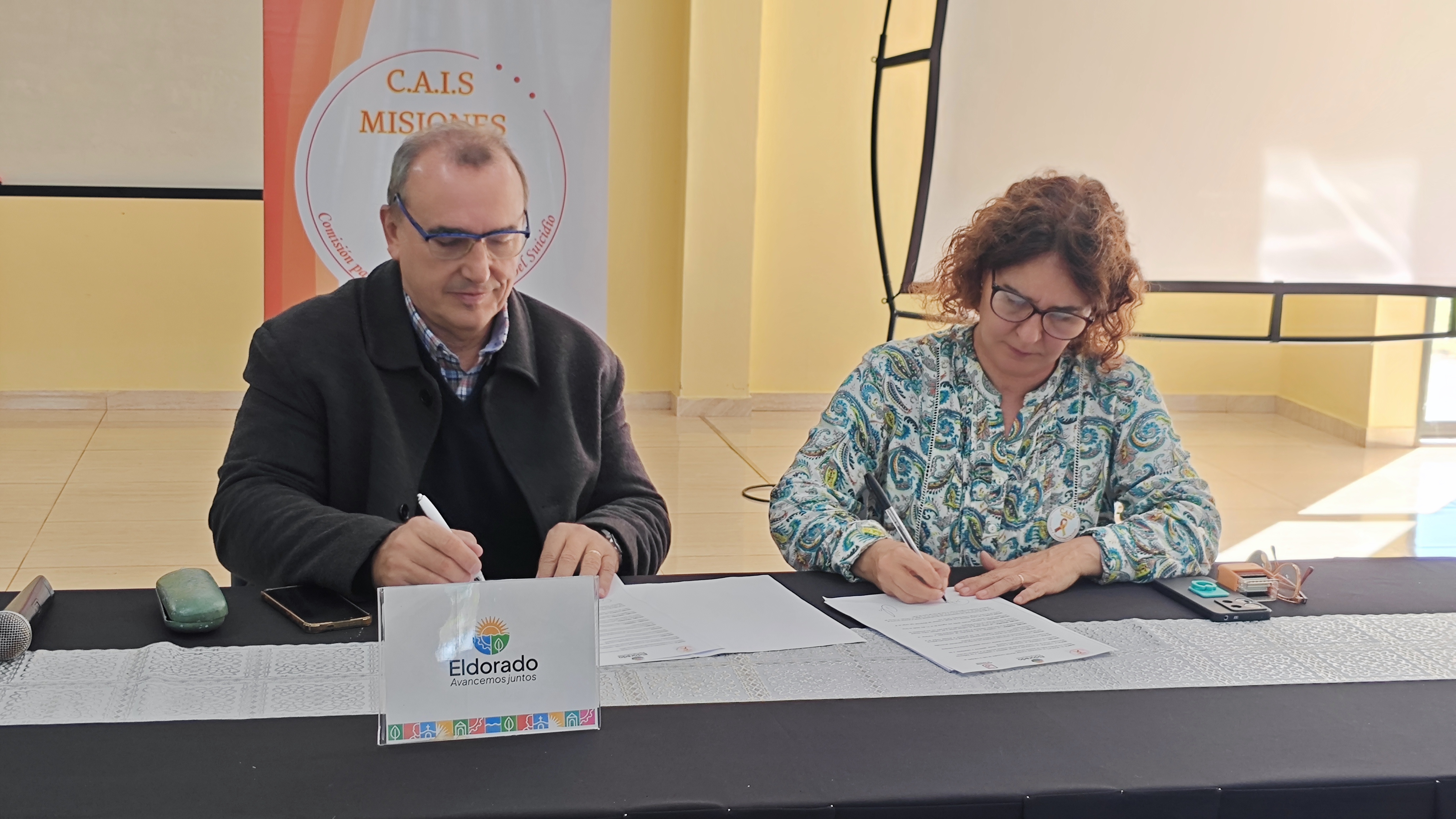 Impulsan en Eldorado la prevención del suicidio con capacitaciones y convenio de cooperación provincial