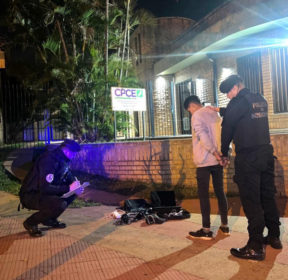 Oberá: detuvieron a un joven dentro de un edificio céntrico en pleno robo