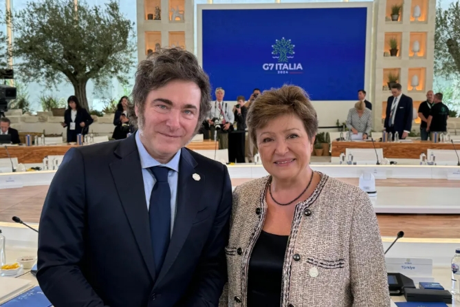 Una misión del FMI llega hoy al país para evaluar las metas del acuerdo con el Gobierno nacional
