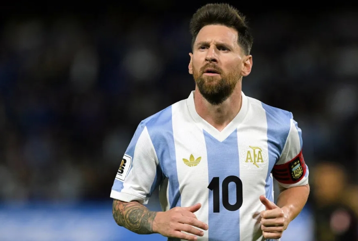 Messi negocia con Al-Ahli de Arabia Saudita