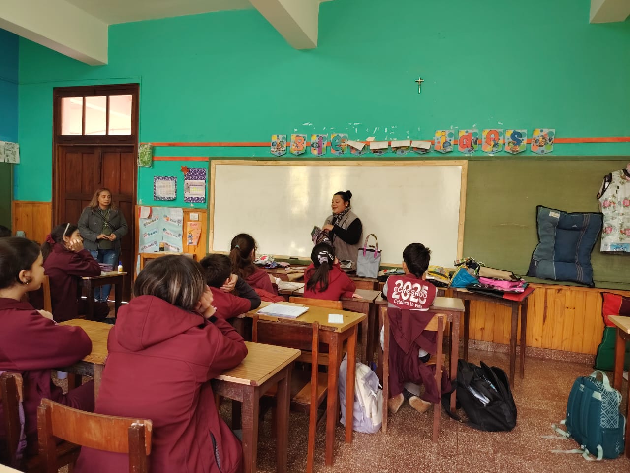 Realizaron una jornada de reciclaje textil con alumnos del Instituto San José
