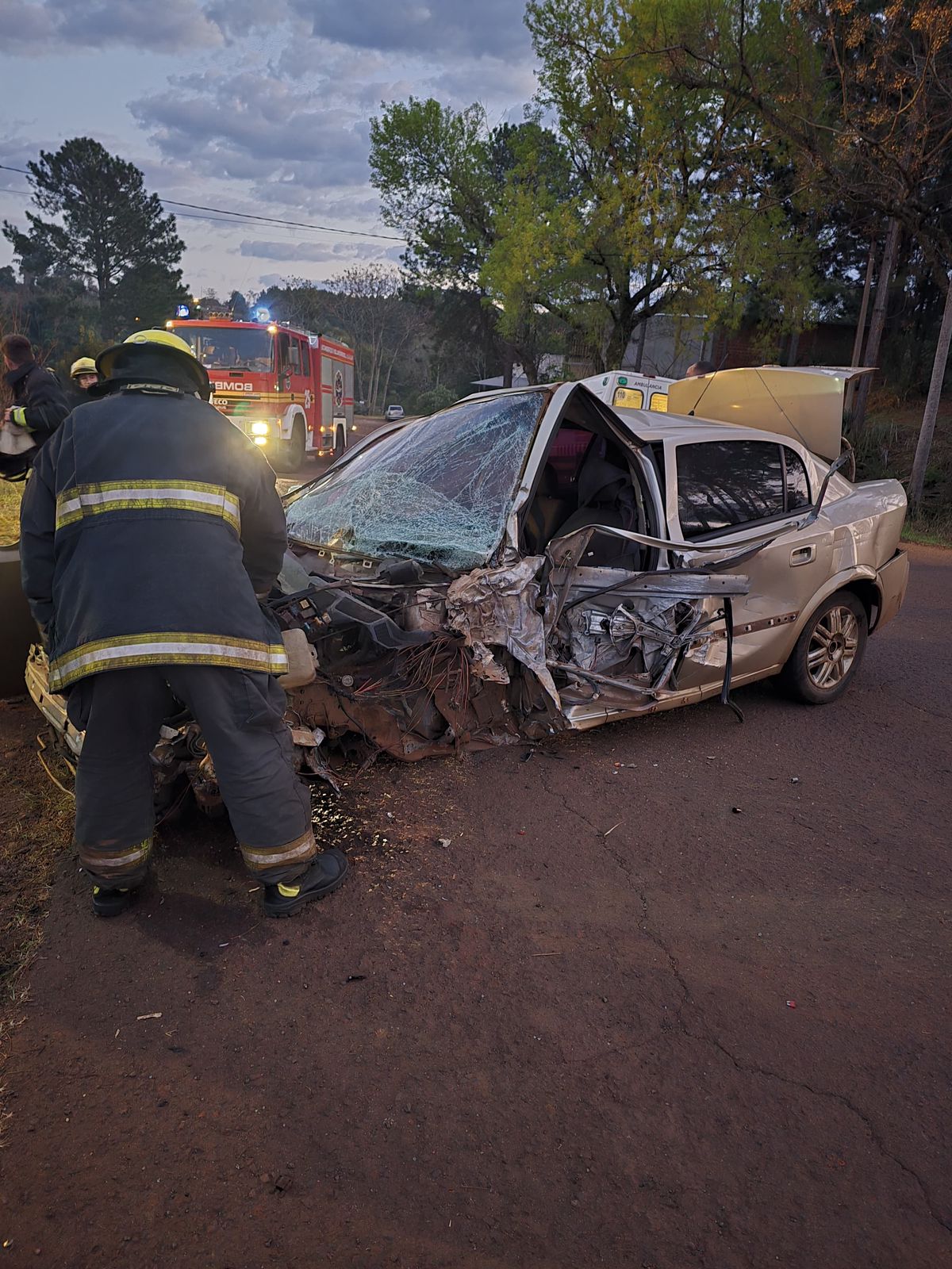 Murió un hombre en un choque frontal sobre la Ruta Provincial 4 en Leandro N. Alem