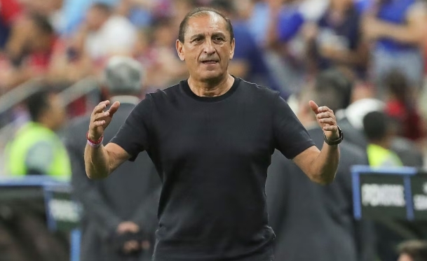 Ramón Díaz será el nuevo director técnico de Olimpia de Paraguay