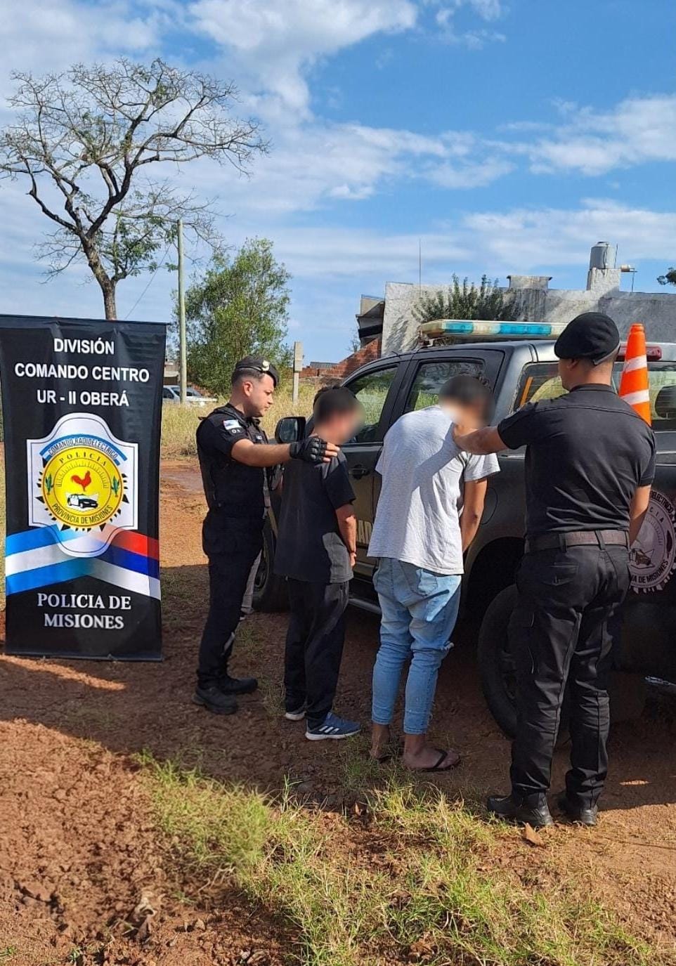 Se hicieron pasar por vendedores de chorizo y le robaron a un hombre de 82 años