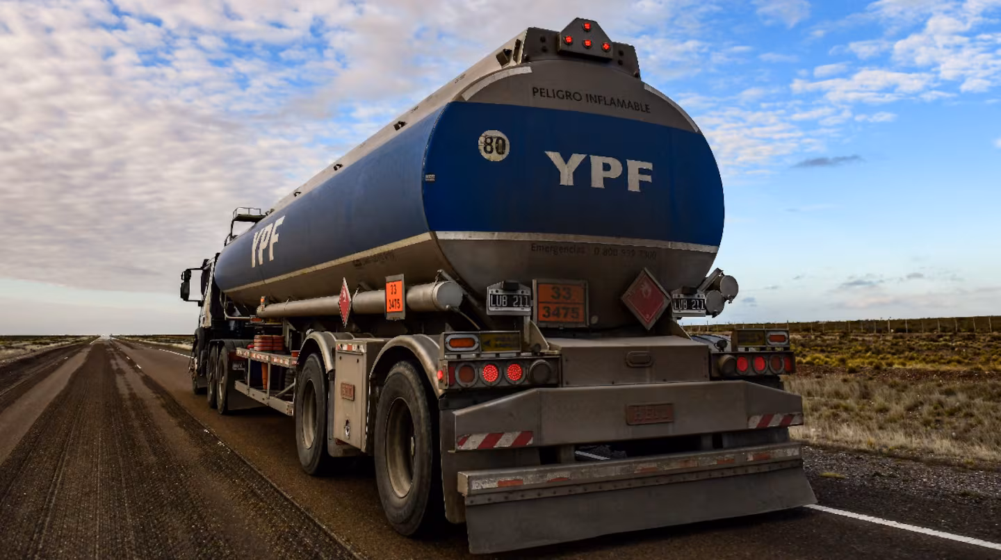 Juicio por YPF: la Argentina presentó su descargo para evitar entregar las acciones - Imagen 1