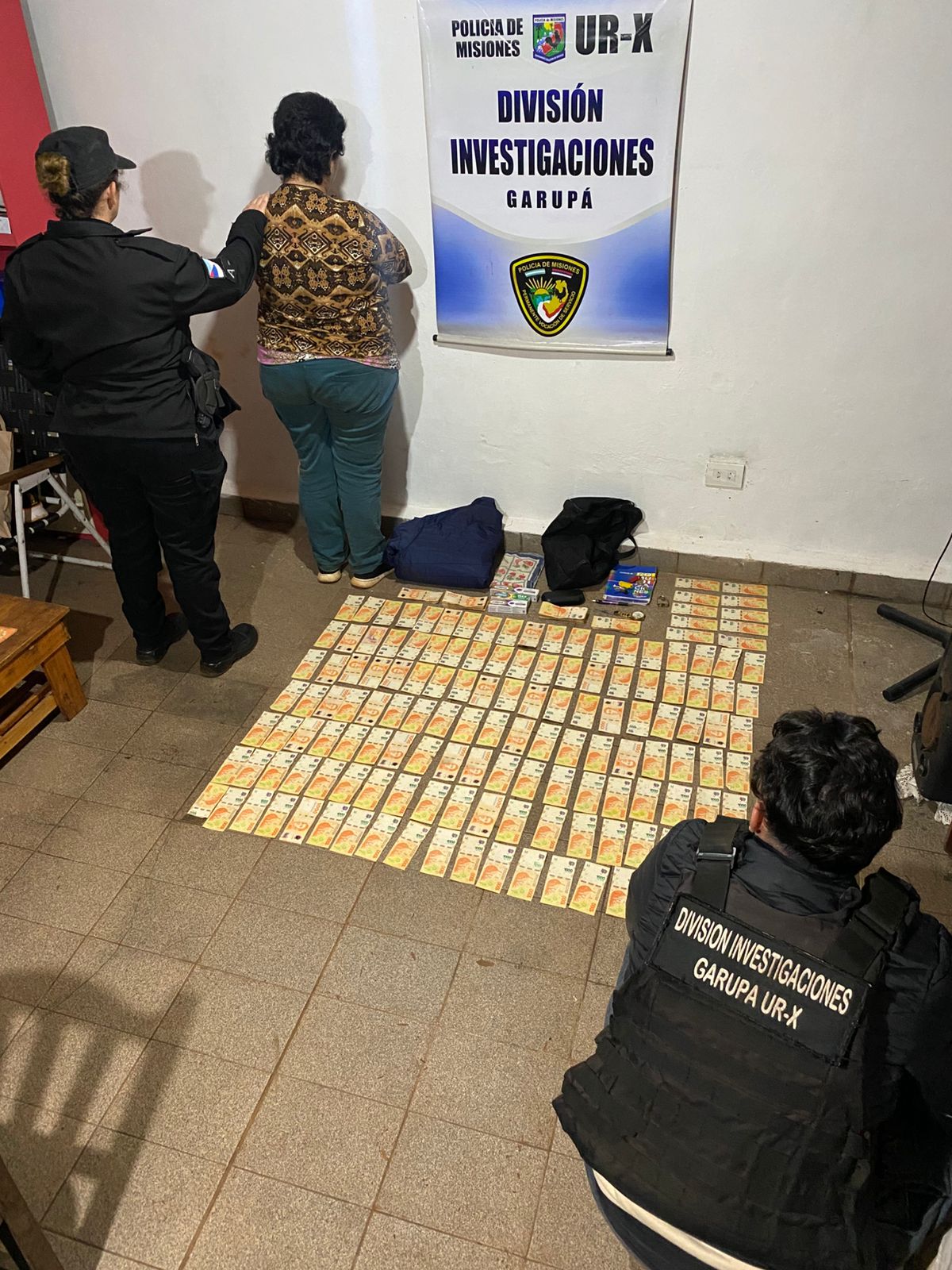 Garupá: detuvieron a una mujer por el robo de dinero y medicamentos - Imagen 1