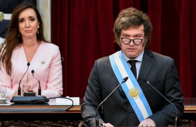 Milei acusó a Victoria Villarruel de promover una “corrida cambiaria”