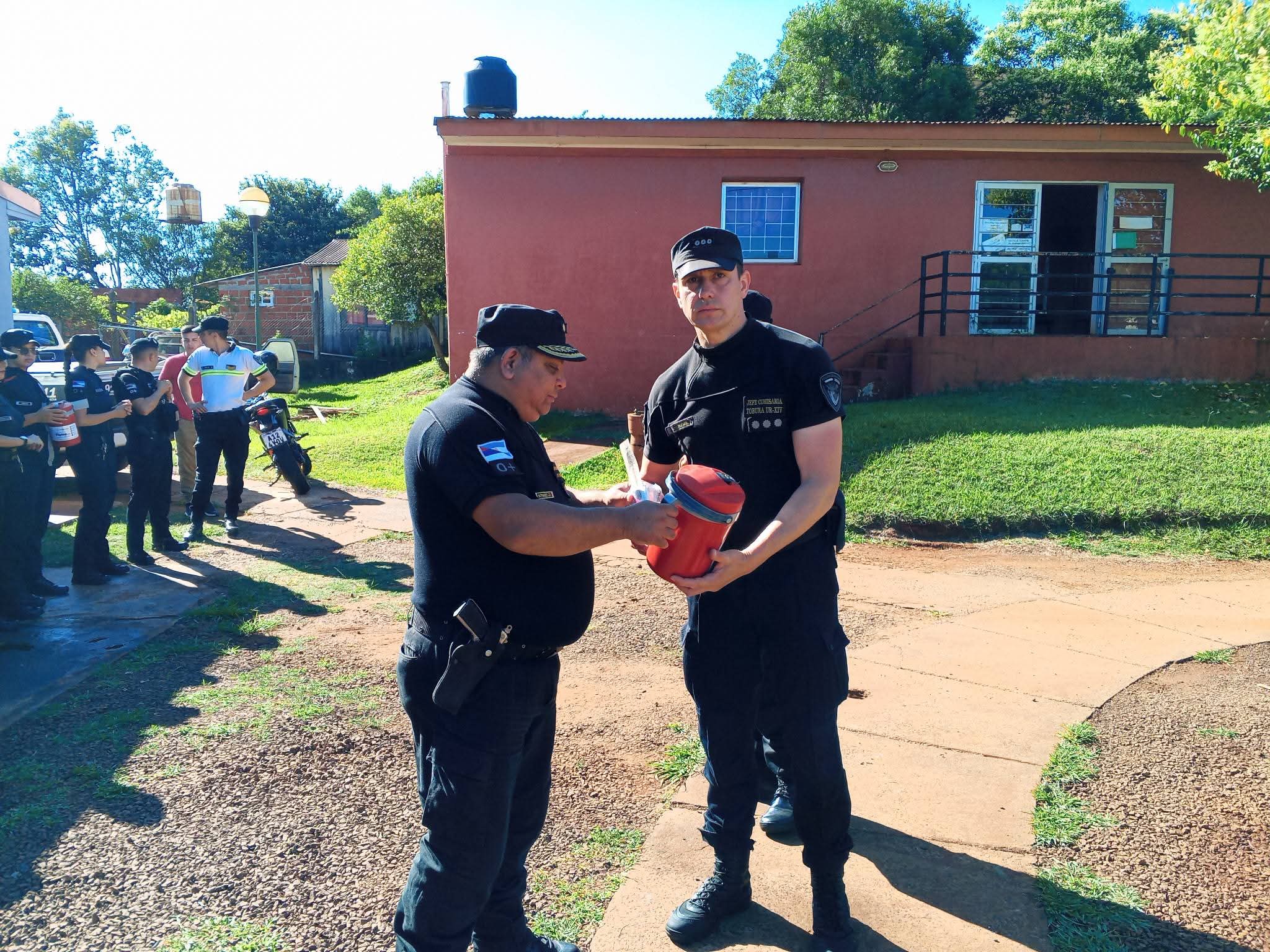 San Pedro: entregaron equipos de tereré al personal del Comando Radioeléctrico 5