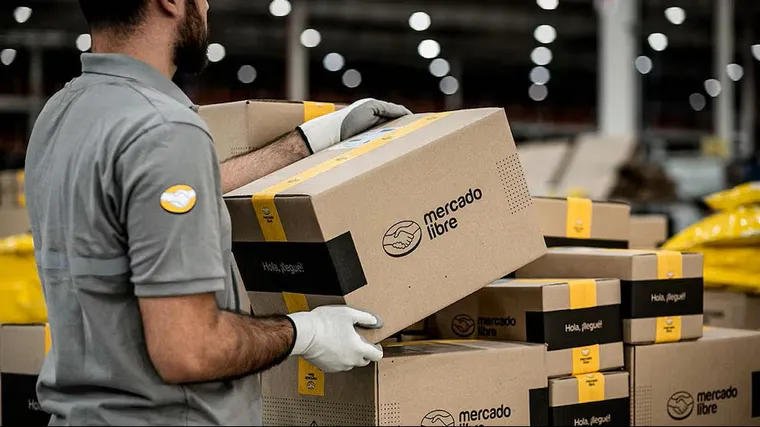 Mercado Libre denunció a la plataforma china Temu por competencia desleal y publicidad engañosa