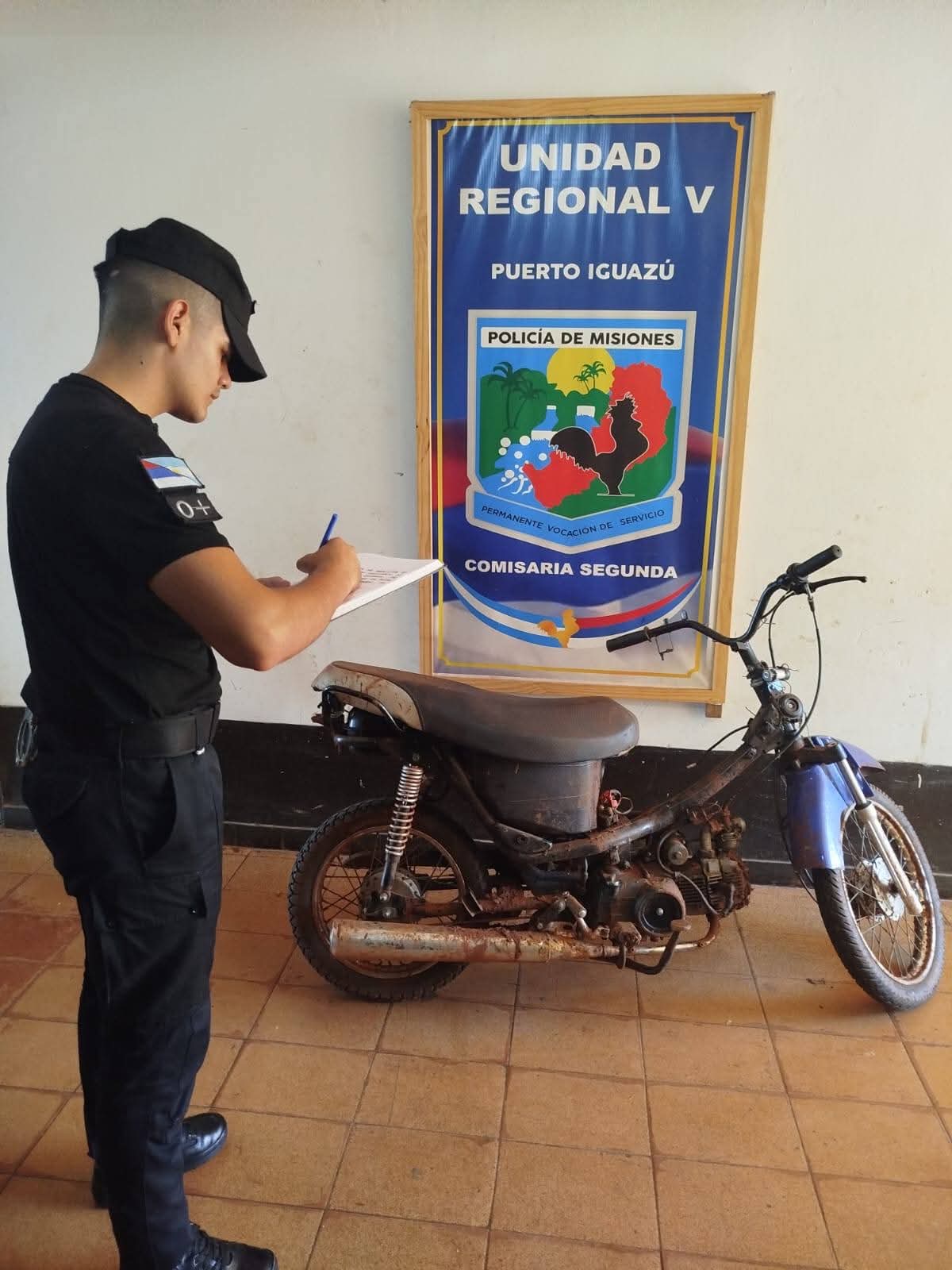 Patrullajes preventivos en Iguazú: detuvieron a un joven investigado por robo y recuperaron una moto sustraída 2