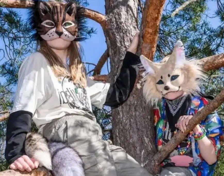 Córdoba: una mujer denunció que un “therian” mordió a su hija a la salida del colegio