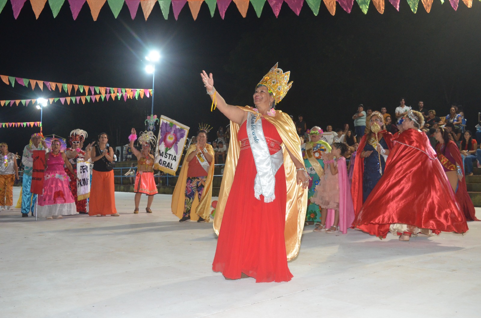 Montecarlo obtuvo el 1° puesto en el Carnaval Provincial de Adultos Mayores 5