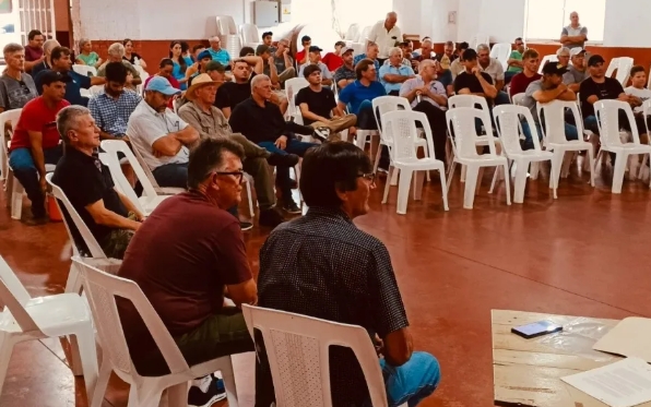 Productores yerbateros decretaron el cese total de la cosecha