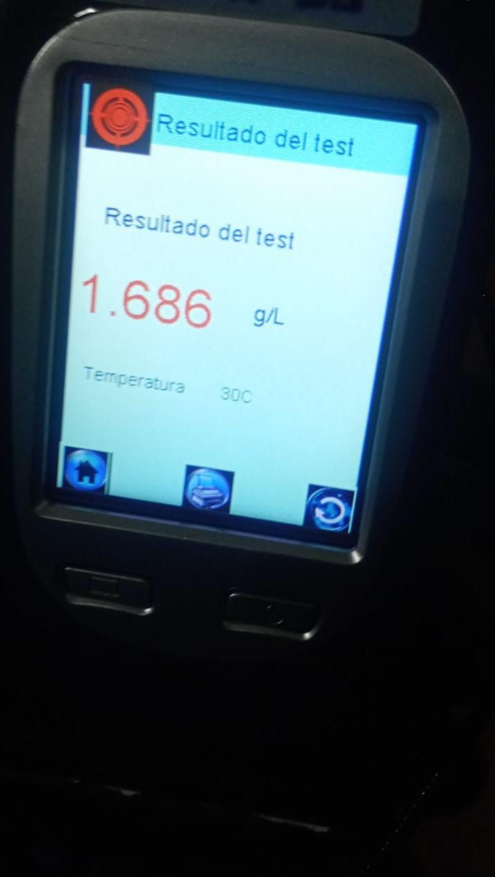 Choque entre un auto y una camioneta en San Vicente: un conductor dio positivo en alcoholemia 2