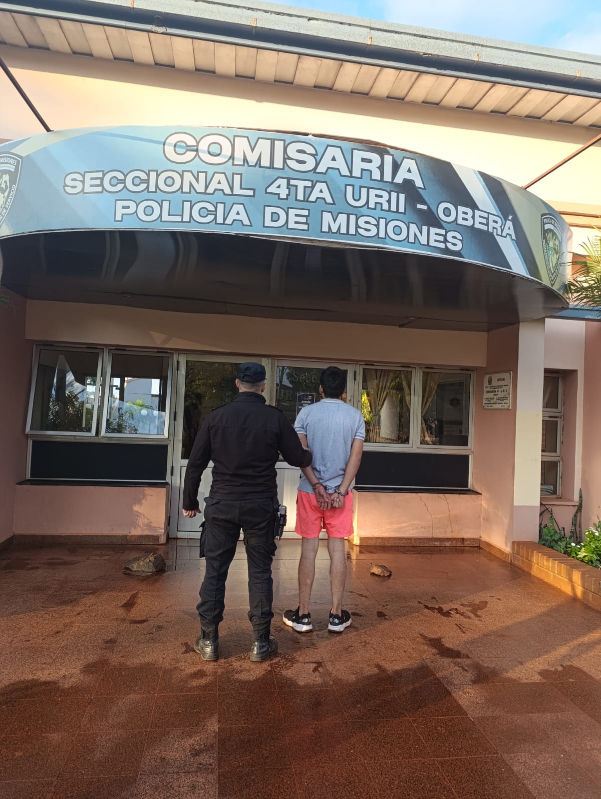 Circulaba en moto con 2,25 g/l de alcohol y fue demorado en Oberá