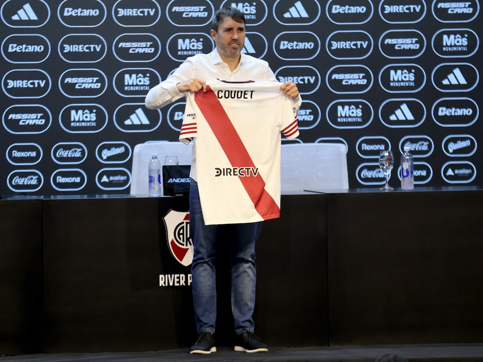 Eduardo Coudet fue presentado como nuevo DT de River