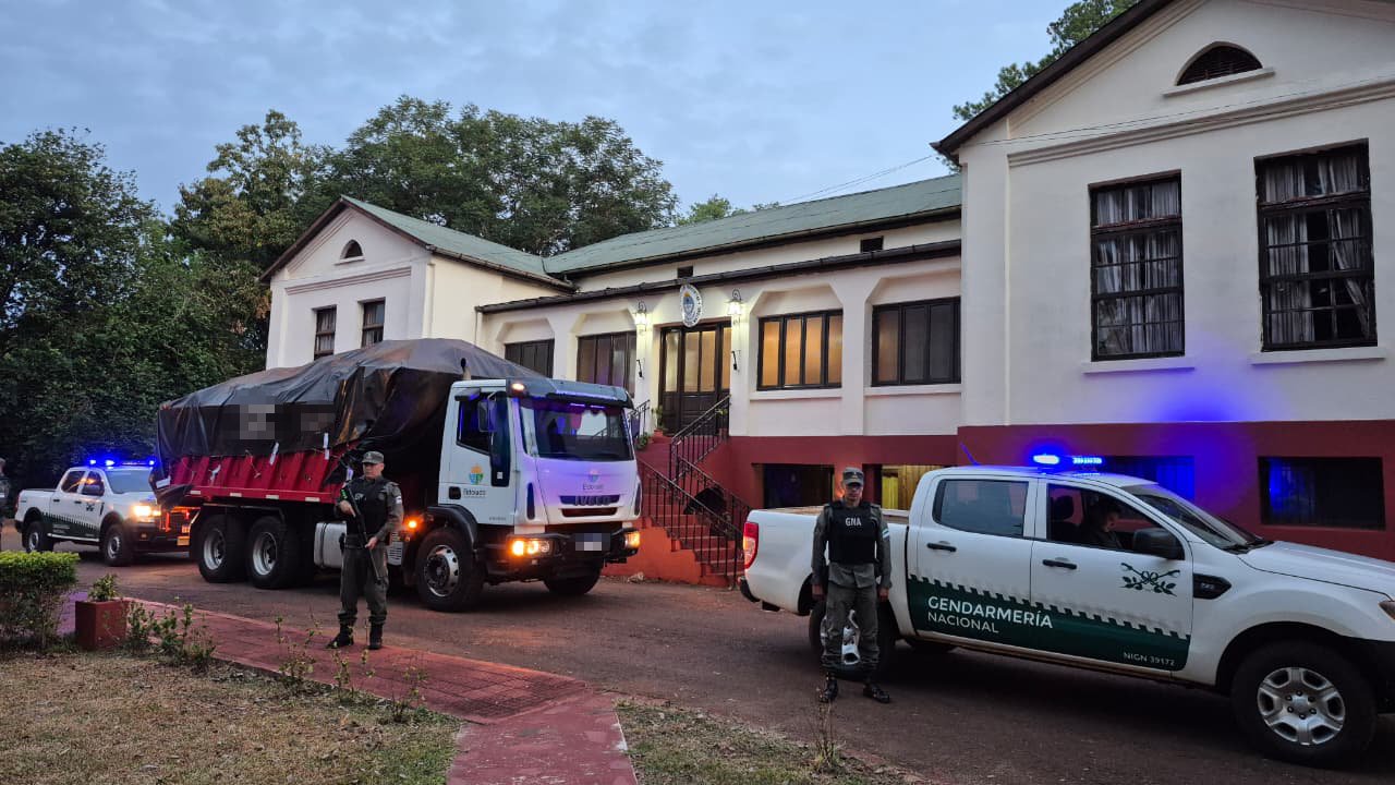 Eldorado: incineraron más de 9 toneladas de marihuana incautadas en un operativo realizado en 2025 2