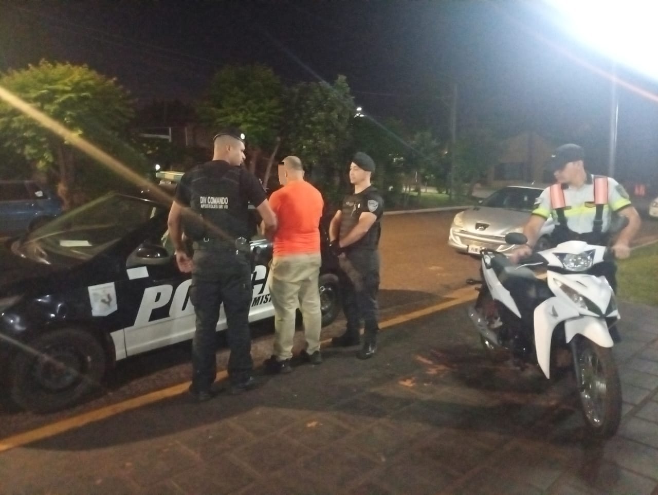 Interceptaron a un motociclista con 2,16 g/l de alcohol en sangre en pleno centro de Apóstoles