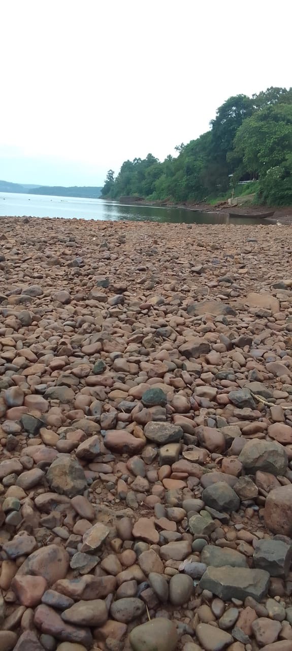 Histórica bajante del Río Uruguay obliga a suspender el paso fronterizo entre Panambí y Porto Vera Cruz 3