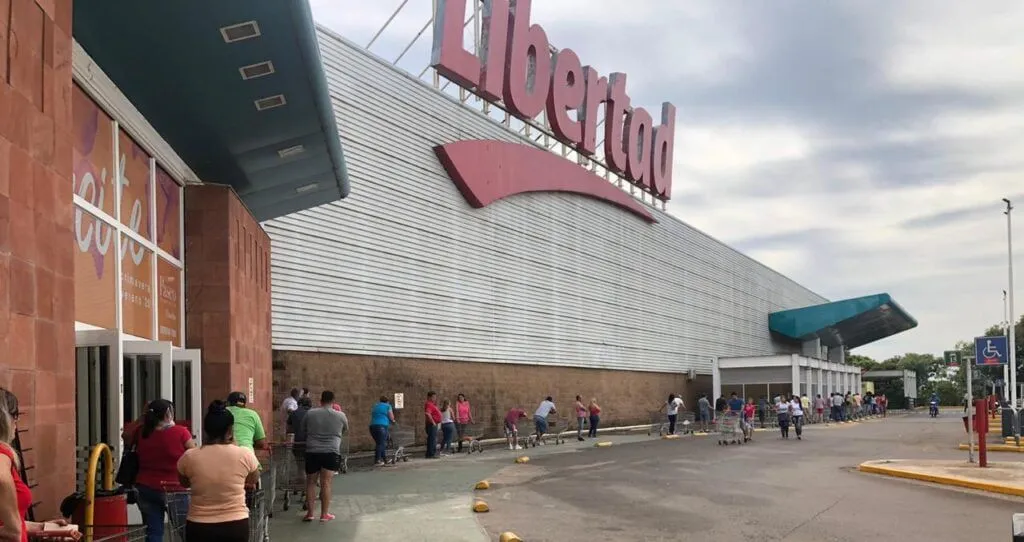 La Anónima compró 12 hipermercados de Libertad, incluida la sucursal Posadas