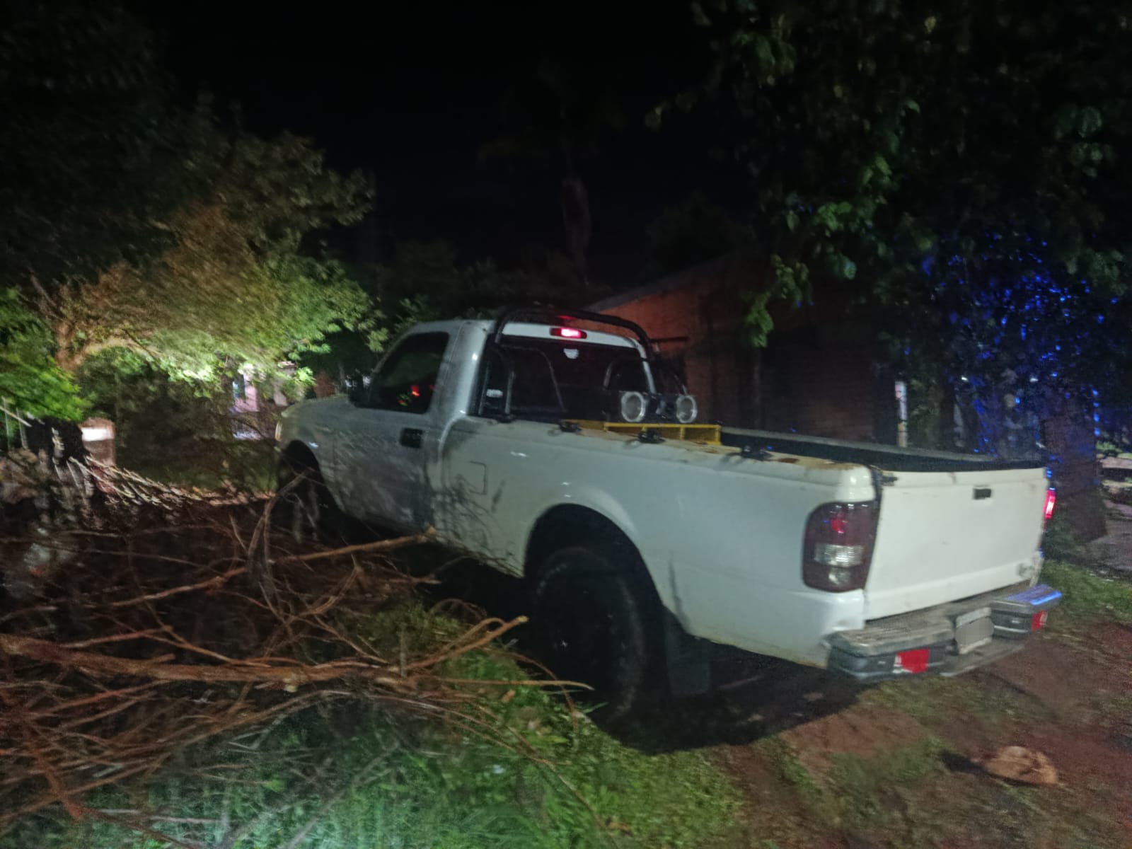 Detuvieron a un hombre tras chocar un comercio, huir y protagonizar una persecución entre Wanda y Esperanza 4