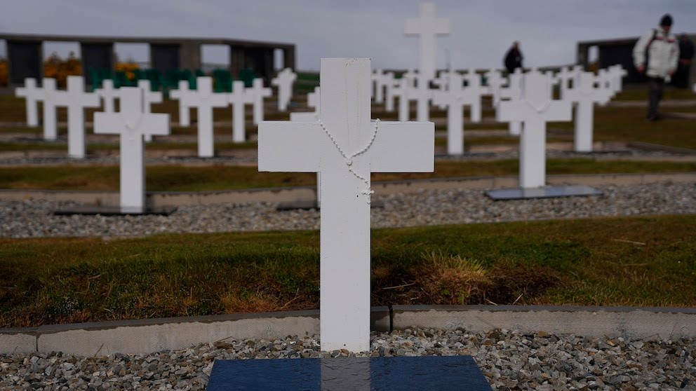 Argentina honra a sus héroes de Malvinas 2