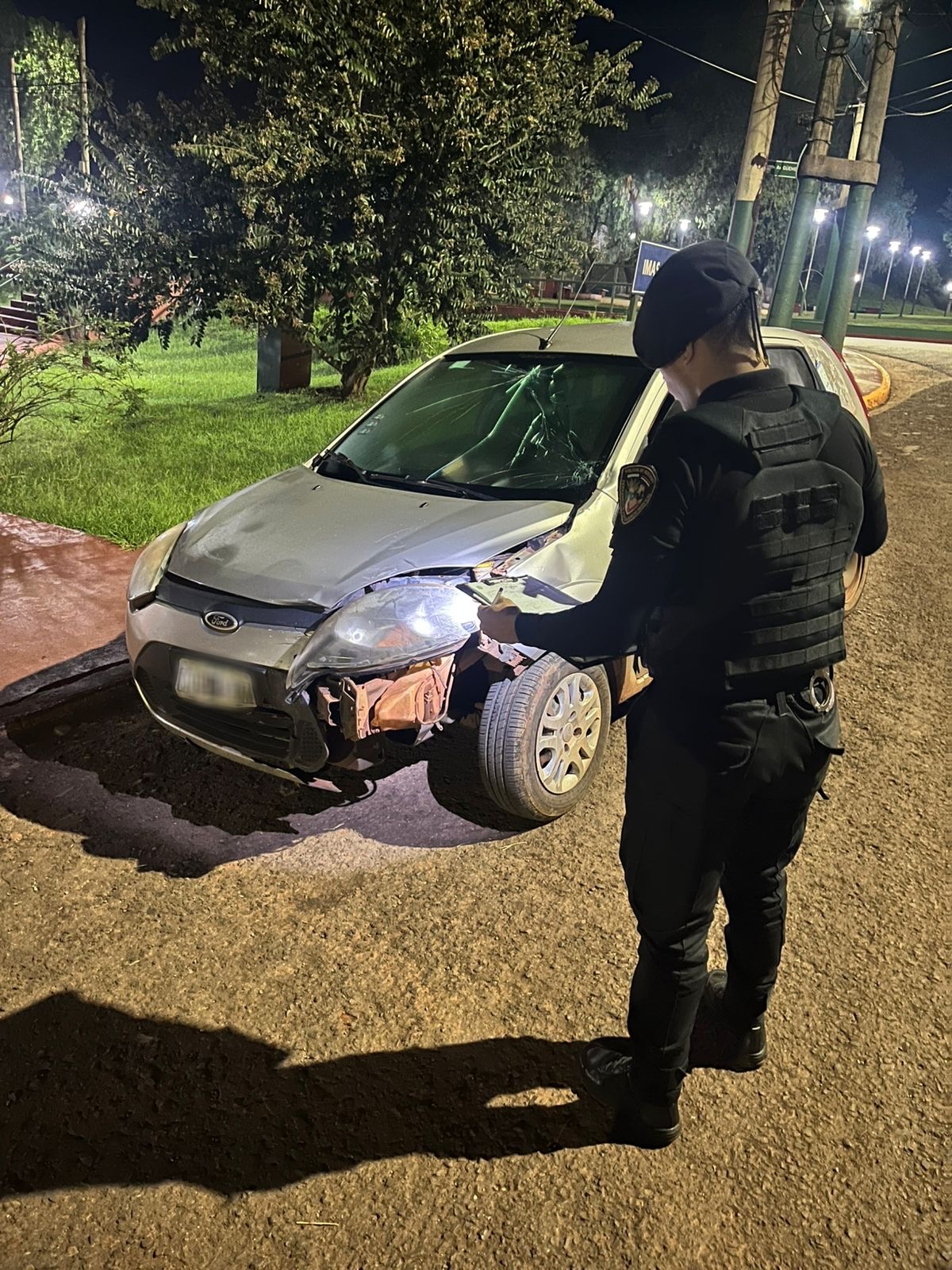 Chocó a un motociclista de 17 años, huyó y horas después fue detenido en San Pedro 4