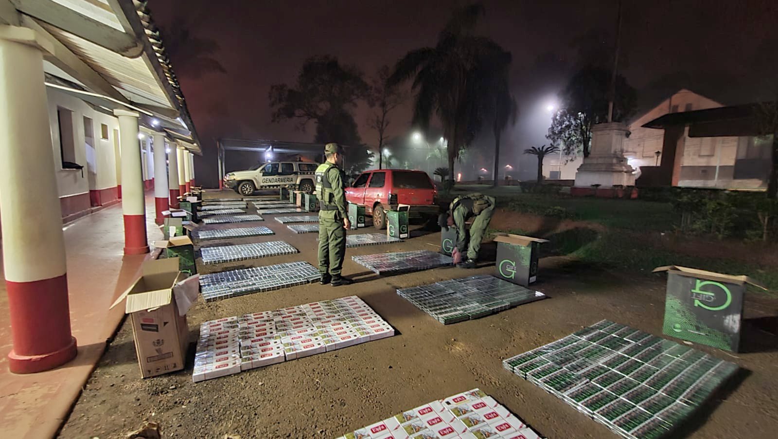Incautaron más de 29 mil paquetes de cigarrillos y dos vehículos en operativos en Misiones 3