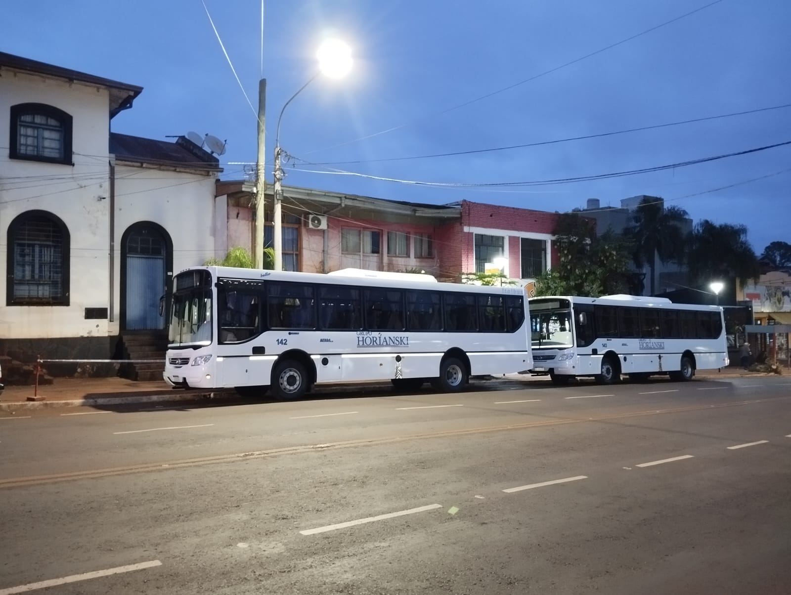 Kenia presenta 10 nuevas unidades del transporte urbano en Eldorado 2