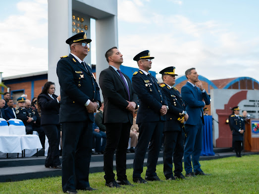 Con reconocimientos, mensaje institucional y desfile, la Policía finalizó sus actividades por su 170° aniversario 5