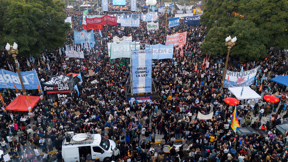Multitudinario reclamo universitario contra el Gobierno: “Le exigimos que cumpla con la ley de financiamiento” 3