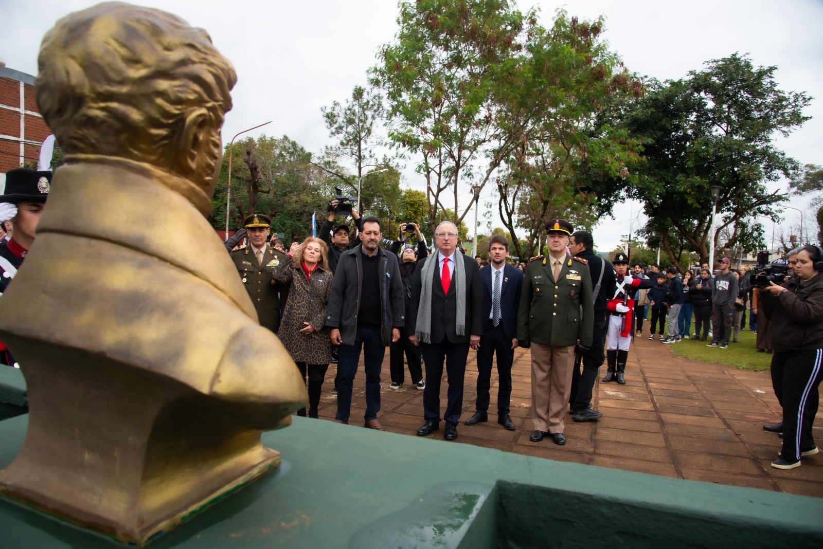 Más de 350 cadetes juraron fidelidad a la Bandera en una emotiva ceremonia en Candelaria 5