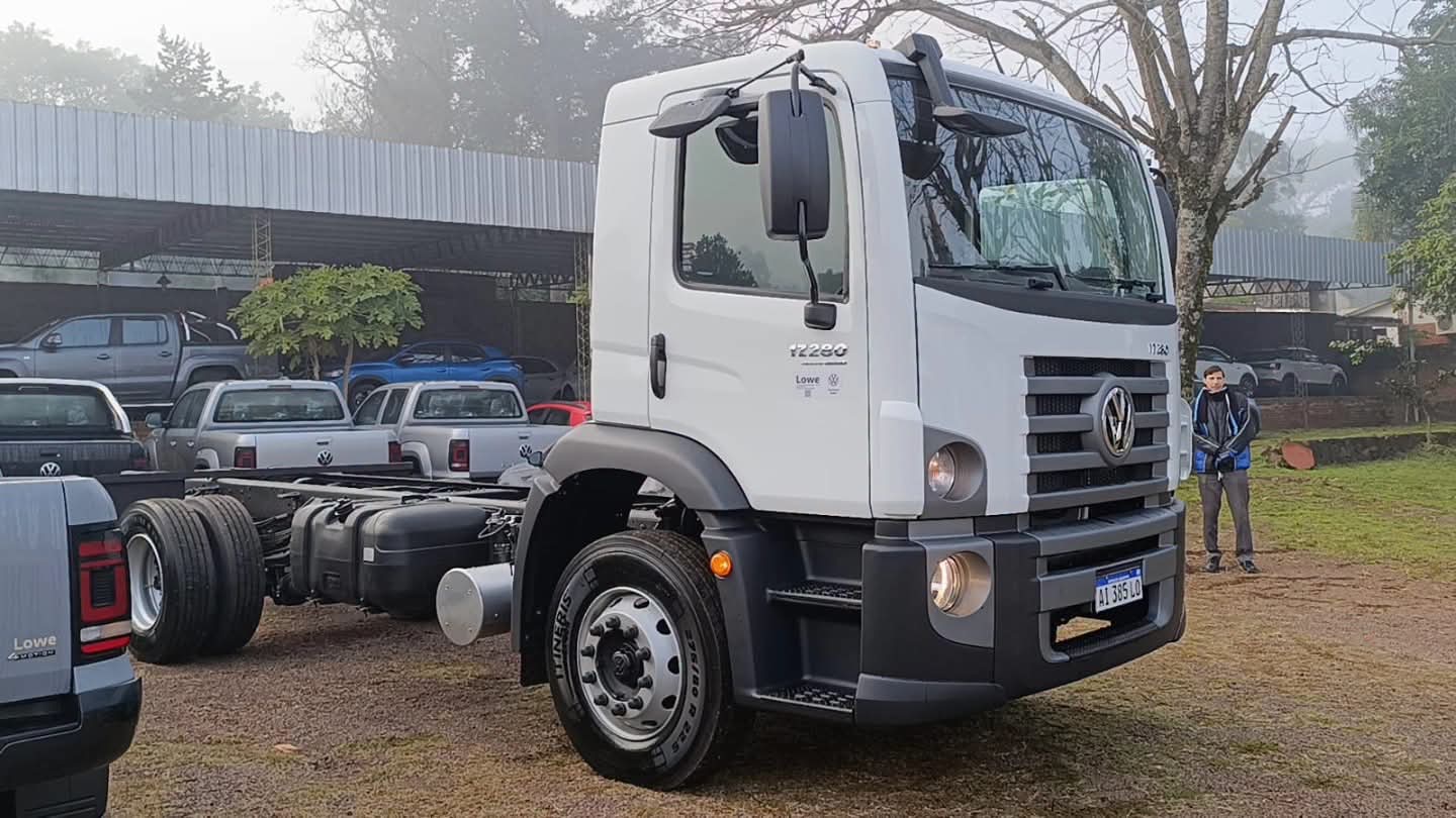 Eldorado incorporó un nuevo camión para reforzar el servicio de recolección de residuos 2