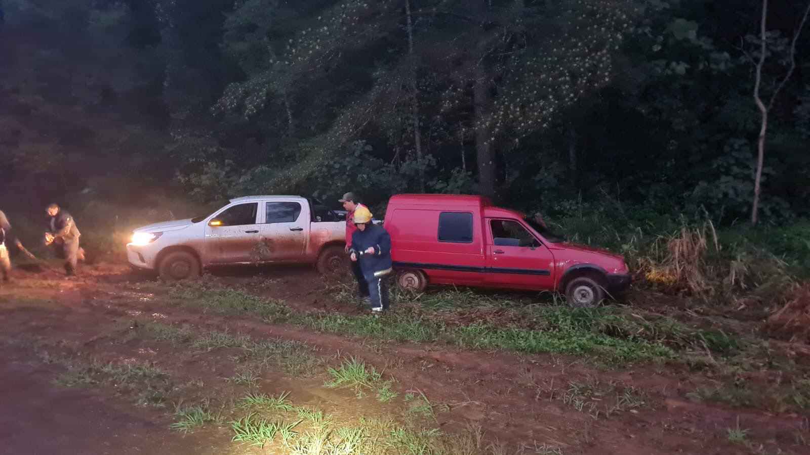 Despistó un vehículo en la Ruta Provincial 17: no se registraron lesionados 4