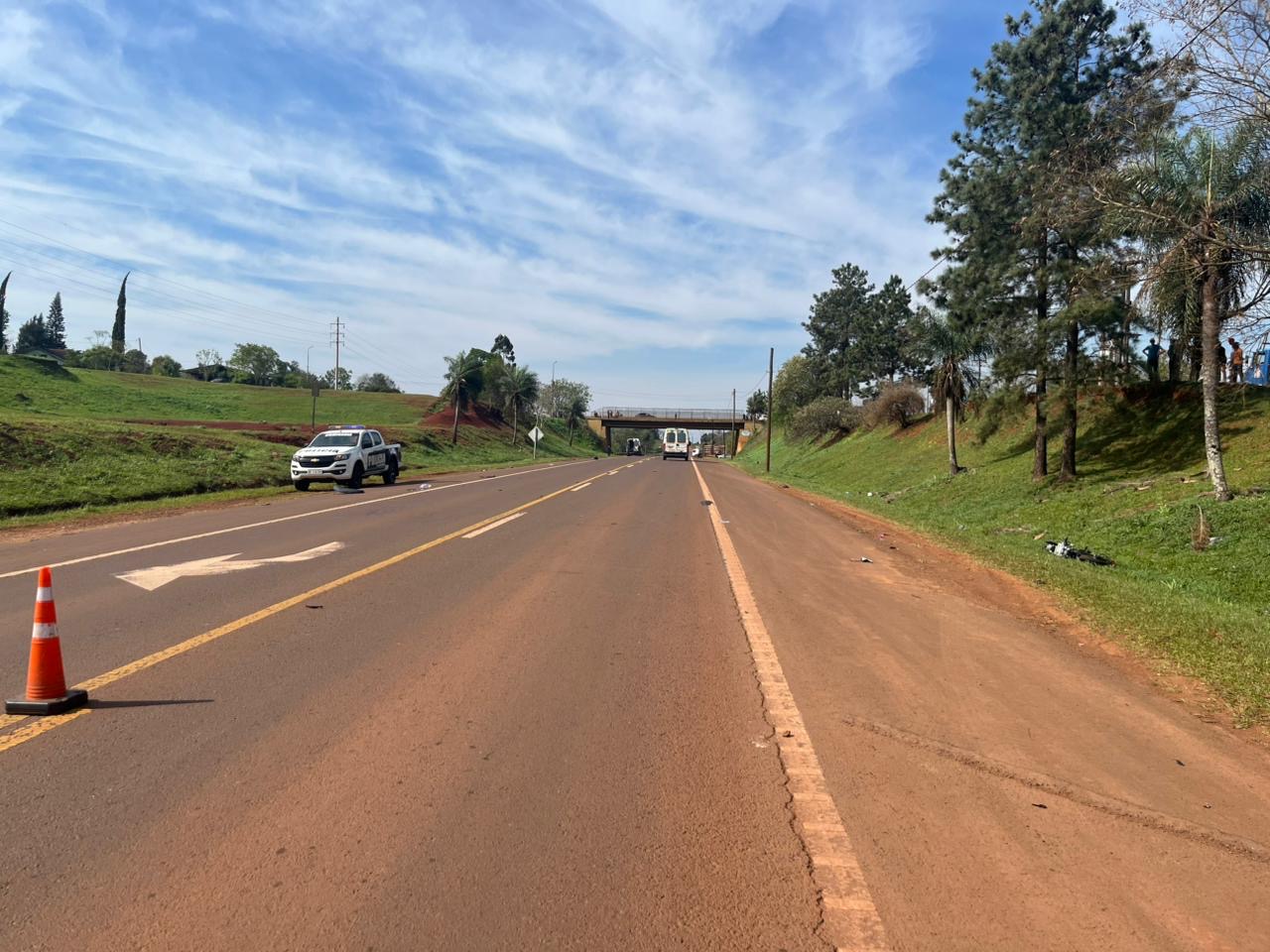 Motociclista sufrió lesiones de consideración tras chocar con una ambulancia sobre la Ruta 14 2