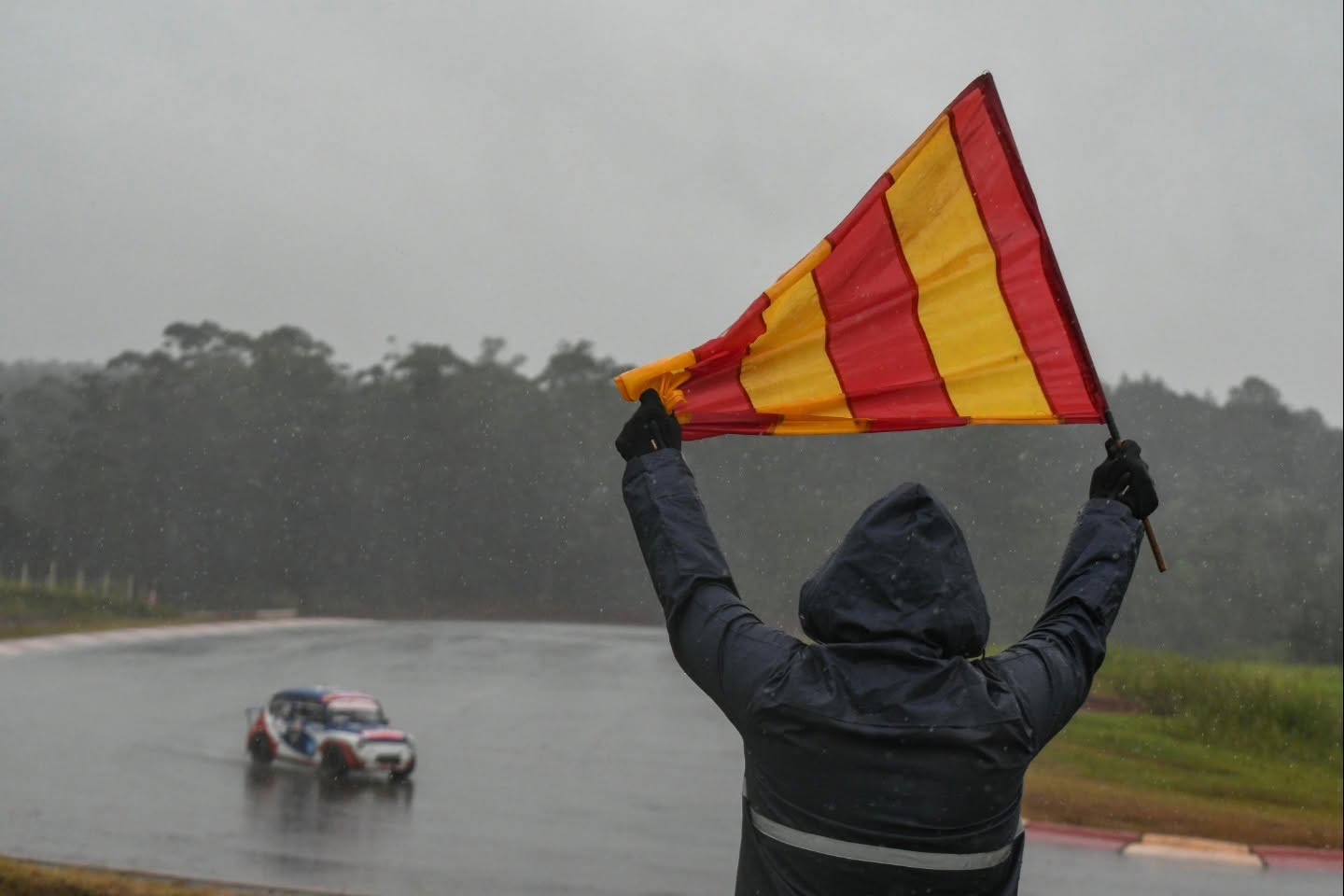 Sexta fecha del Misionero de Pista en Eldorado: “Teníamos que pasar la prueba de fuego de correr con lluvia” 2