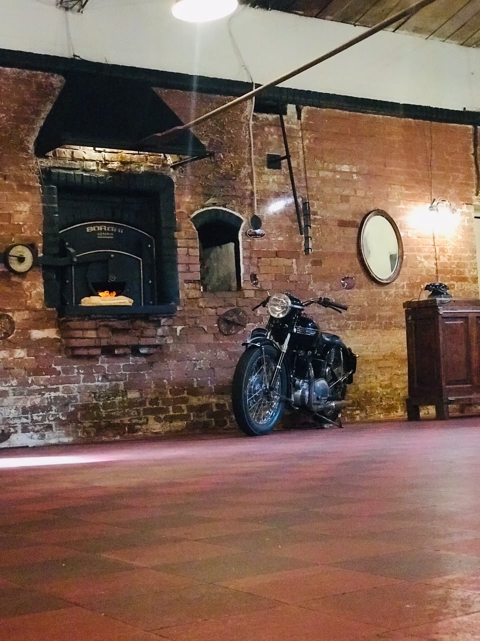 El Museo de Motos y Biciclos de Eldorado sumó la réplica del taller de Fangio y recuperó la panadería más antigua de la ciudad 4