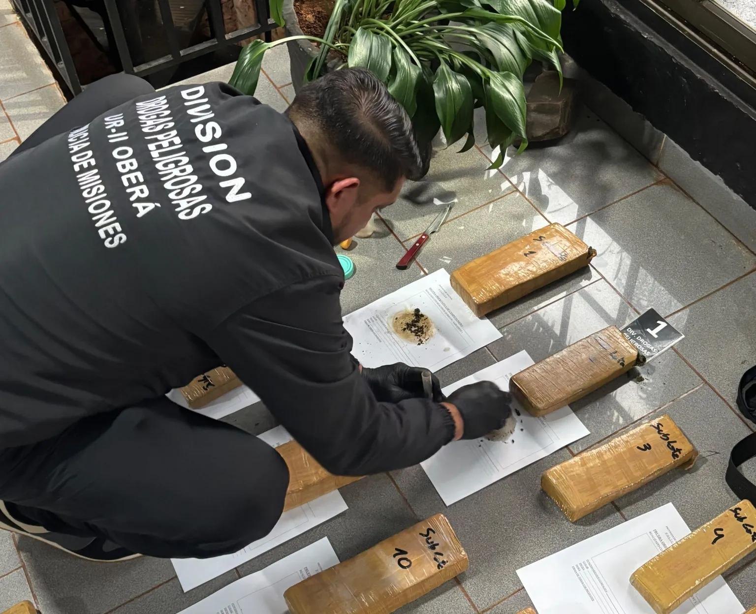 Incautaron 15 kilos de marihuana valuados en más de $56 millones en Oberá 2