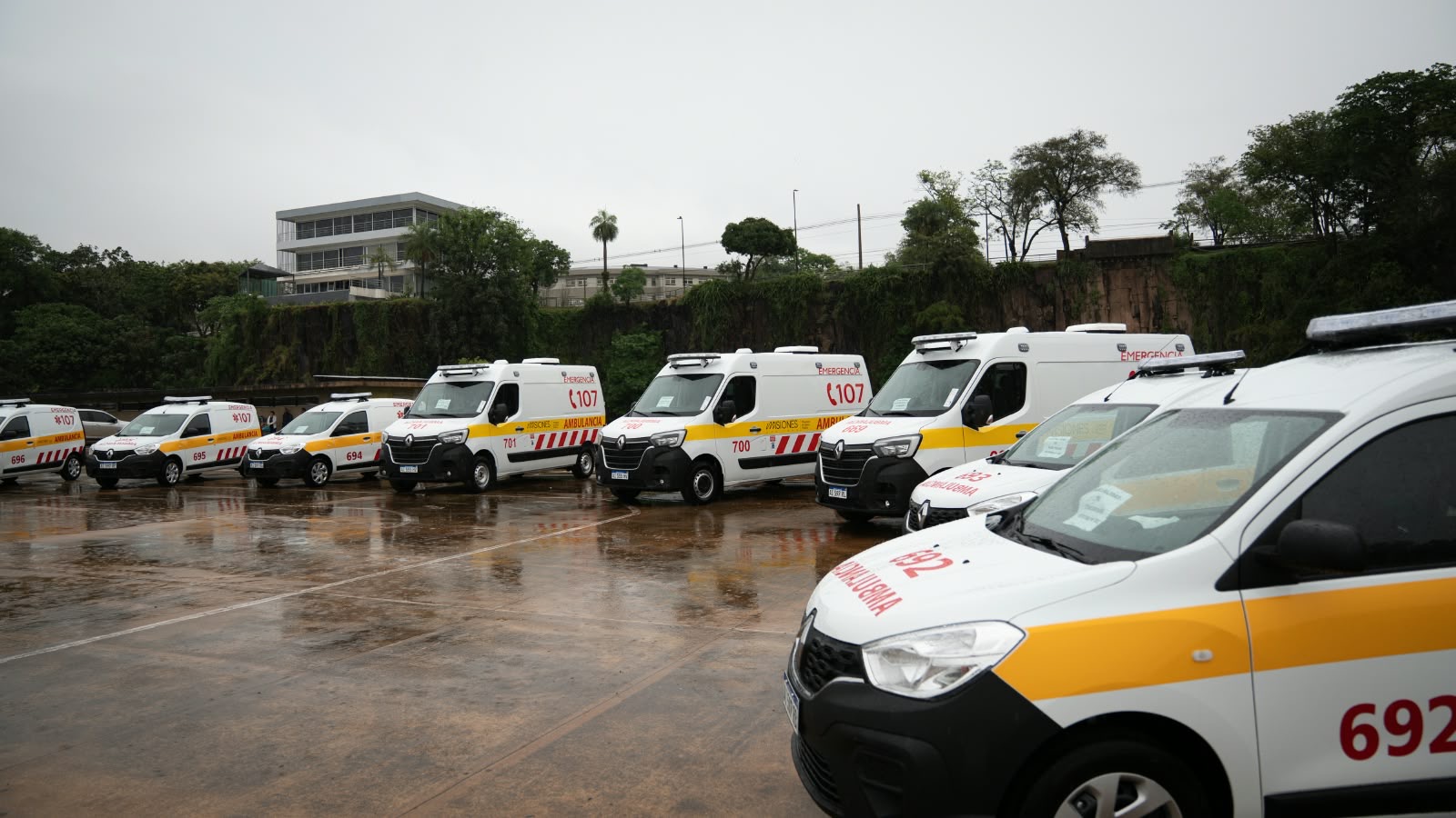  Con fondos provinciales, Misiones sumó ocho nuevas ambulancias al sistema sanitario 
