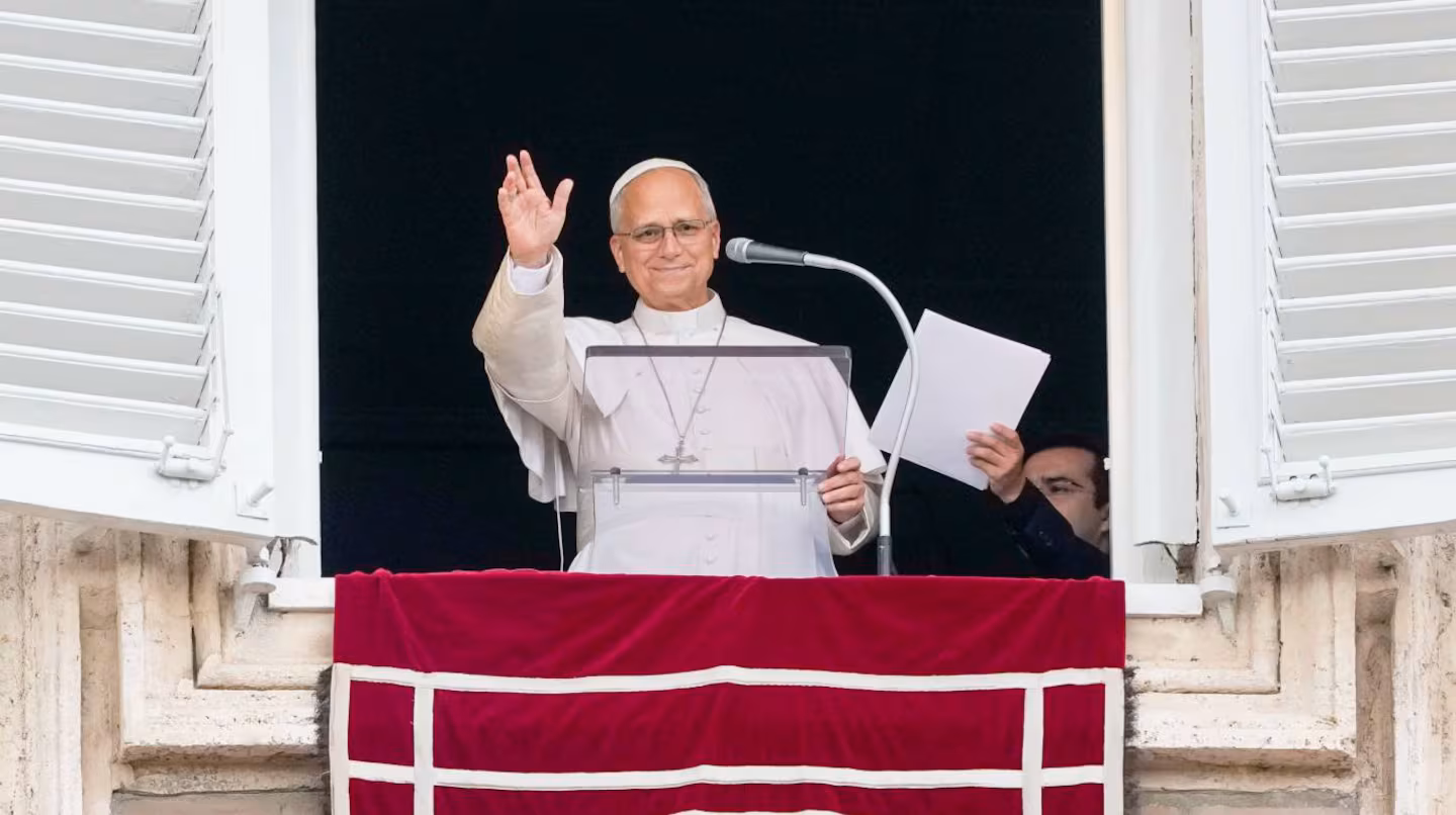 El papa León XIV dio su primer Ángelus tras la operación: “Gracias a los que rezaron por mí, retomaré gradualmente mi actividad”